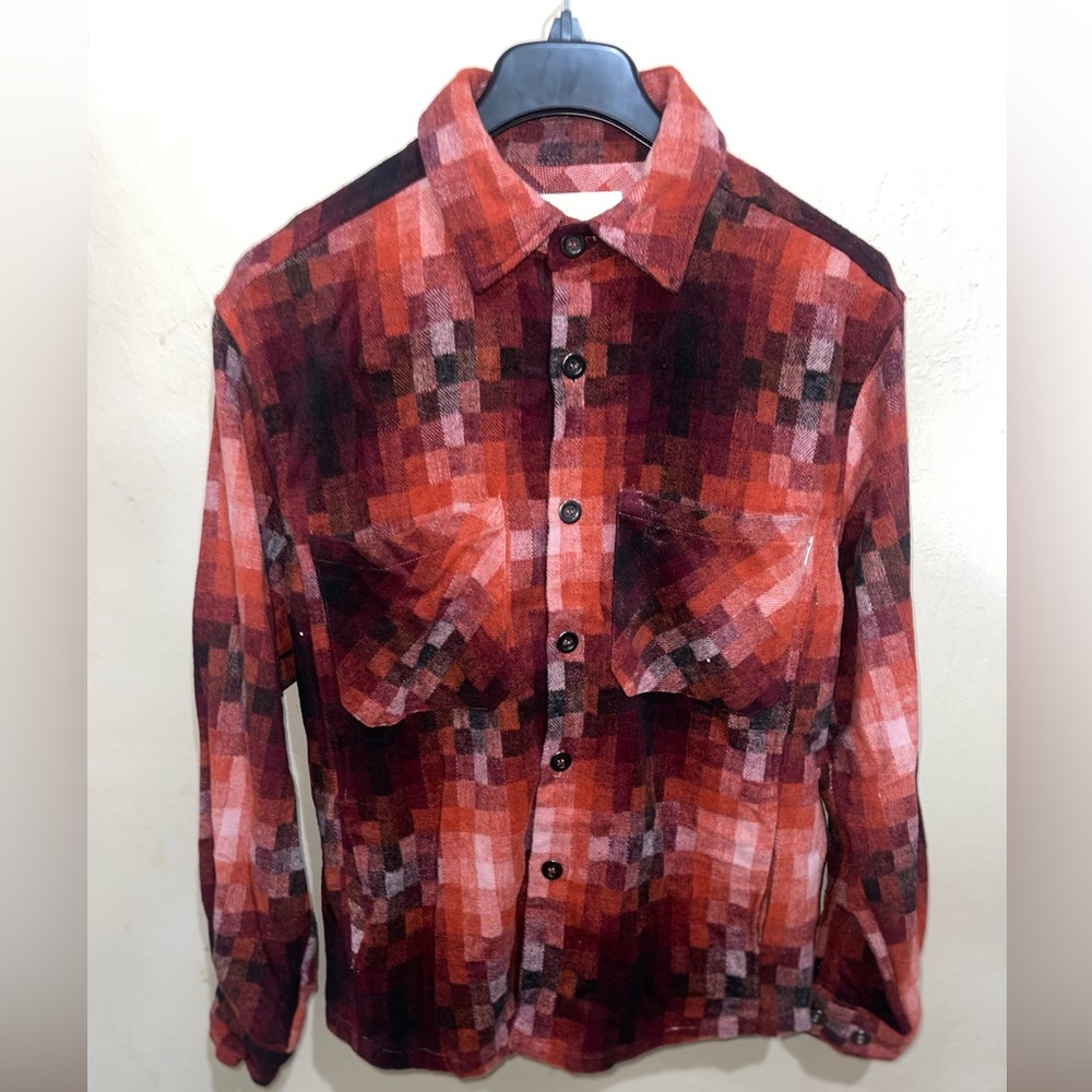 Men's Red Plaid Flannel.  Size:Medium